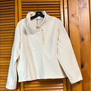 Zara white Turtleneck Sweater length 23”pit to pit 24”sleeves 23”